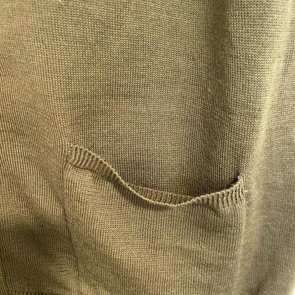 V Uomo Army Green Button Up Sleeveless Wool Blend Knit Vest Size Men's Large - Picture 6 of 6